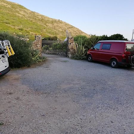 Agriturismo Glamping Erbe Matte SantʼAntìoco Buitenkant foto