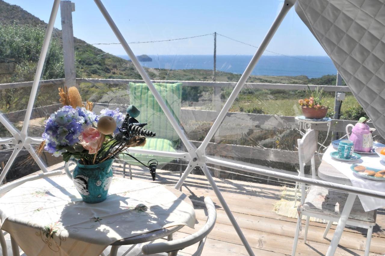 Agriturismo Glamping Erbe Matte SantʼAntìoco Buitenkant foto
