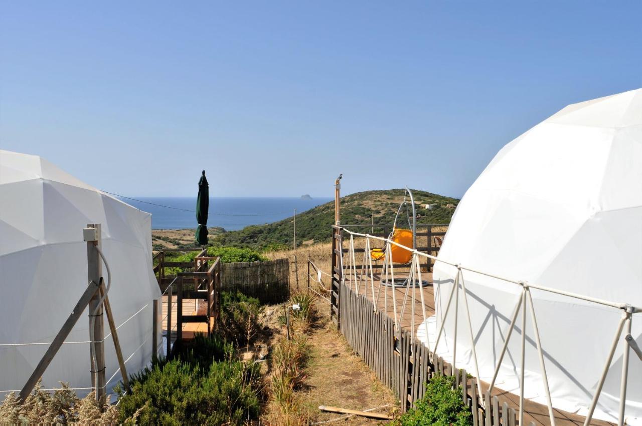 Agriturismo Glamping Erbe Matte SantʼAntìoco Buitenkant foto