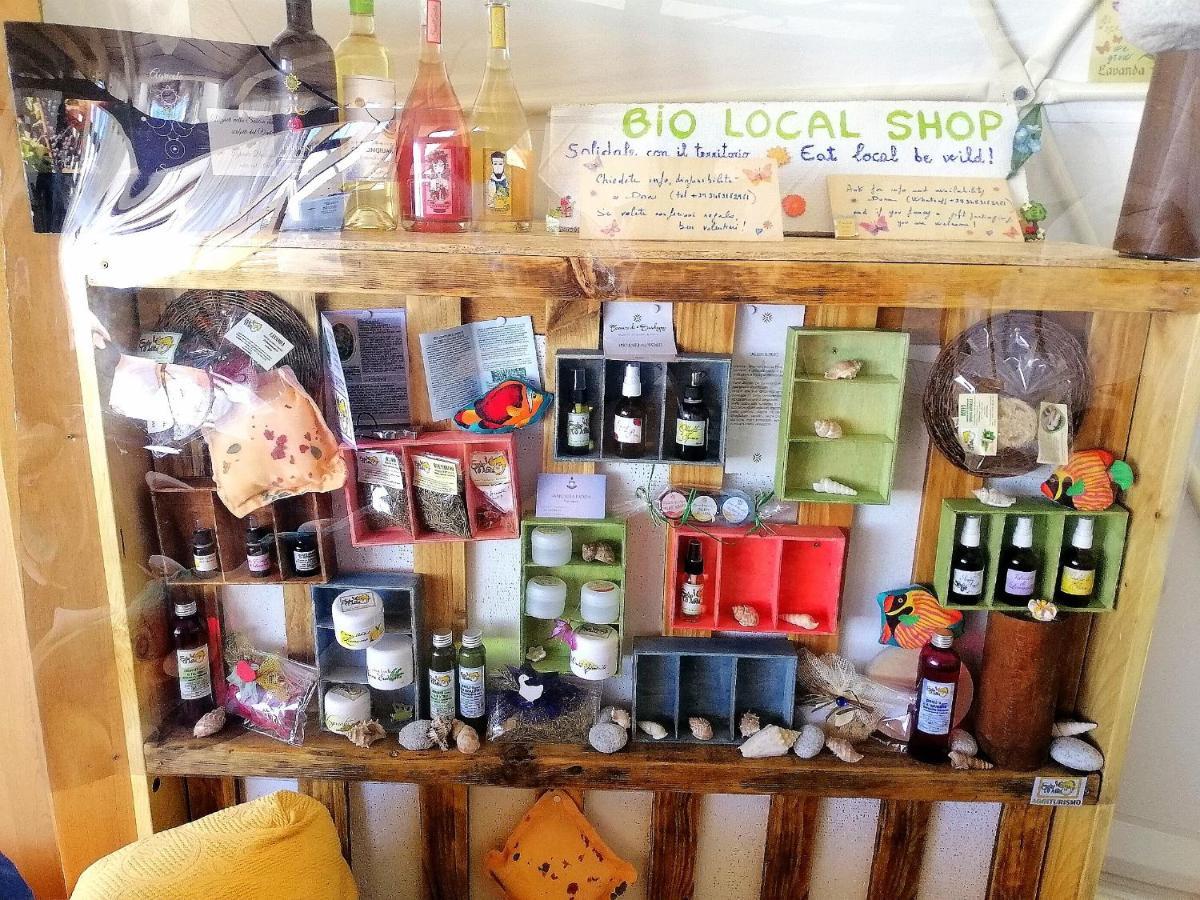 Agriturismo Glamping Erbe Matte SantʼAntìoco Buitenkant foto