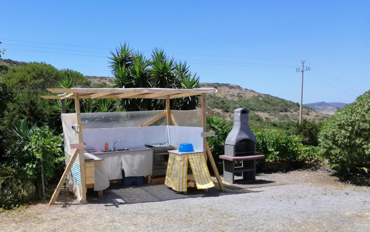Agriturismo Glamping Erbe Matte SantʼAntìoco Buitenkant foto