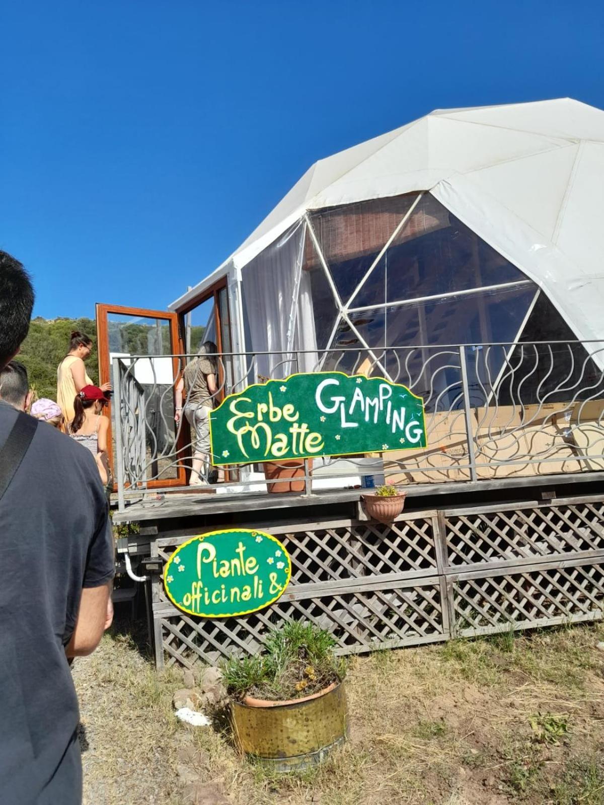 Agriturismo Glamping Erbe Matte SantʼAntìoco Buitenkant foto