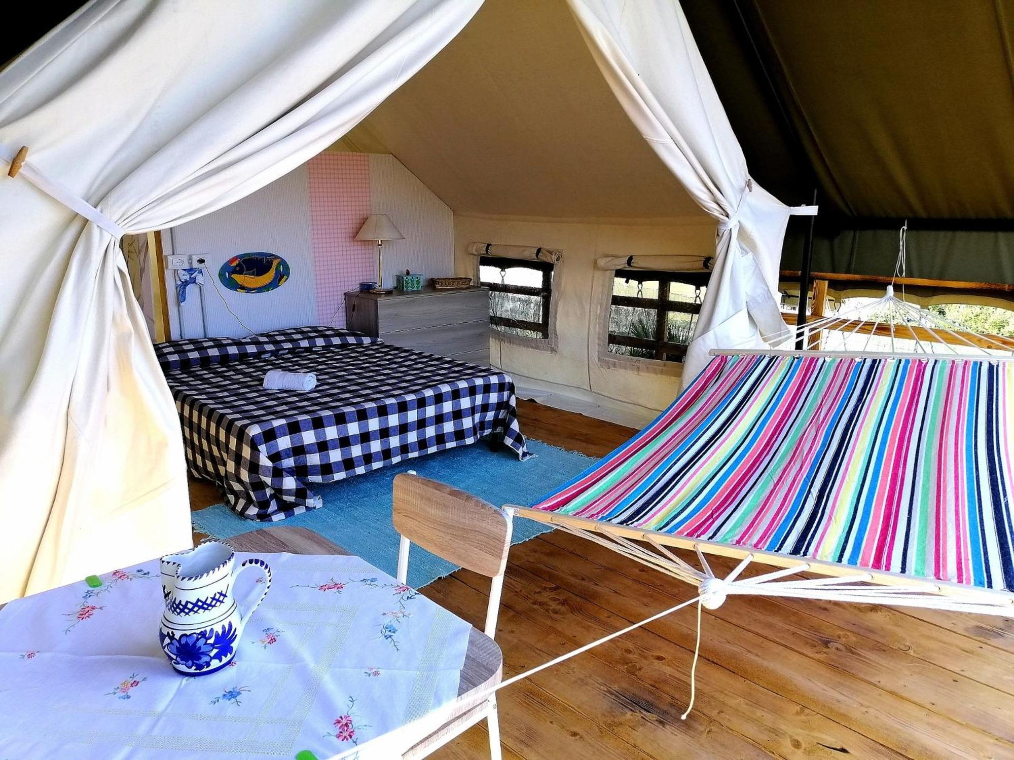 Agriturismo Glamping Erbe Matte SantʼAntìoco Buitenkant foto