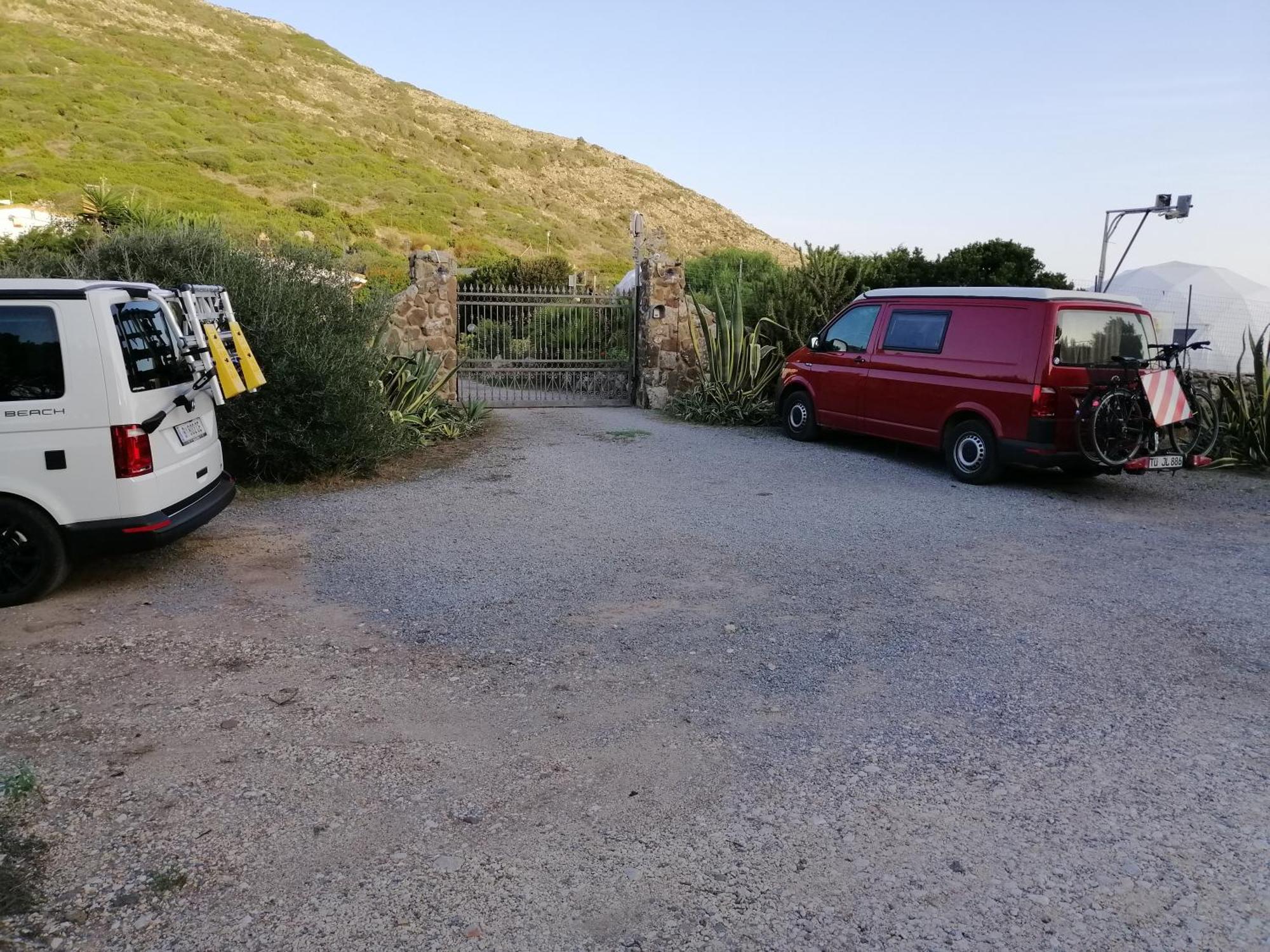 Agriturismo Glamping Erbe Matte SantʼAntìoco Buitenkant foto