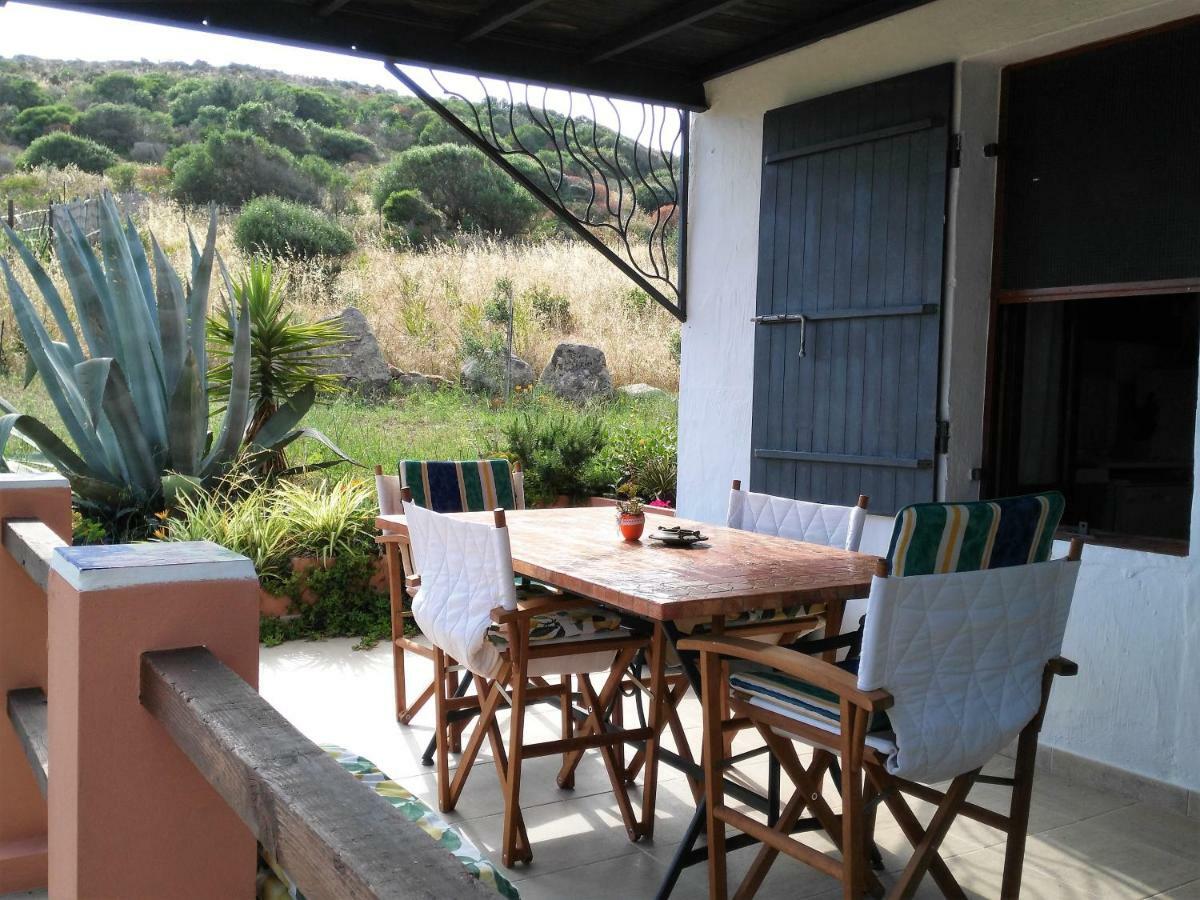 Agriturismo Glamping Erbe Matte SantʼAntìoco Buitenkant foto