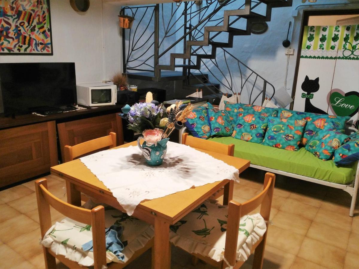 Agriturismo Glamping Erbe Matte SantʼAntìoco Buitenkant foto